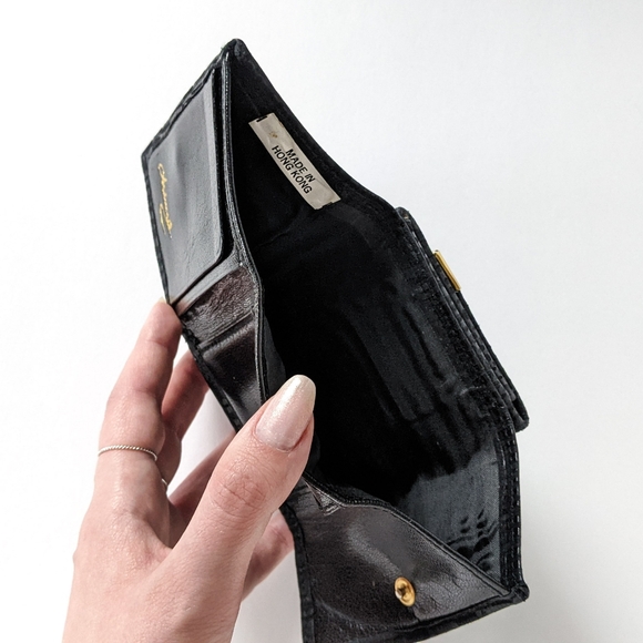 Vintage Black Leather Wallet - Picture 7 of 10